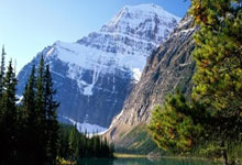 熊猫体育：[冰雪]世界单板滑雪锦标赛 女子U型场地决赛.